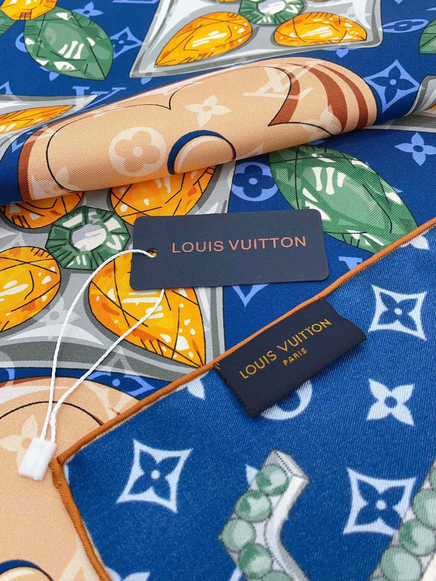 Louis Vuitton Scarf